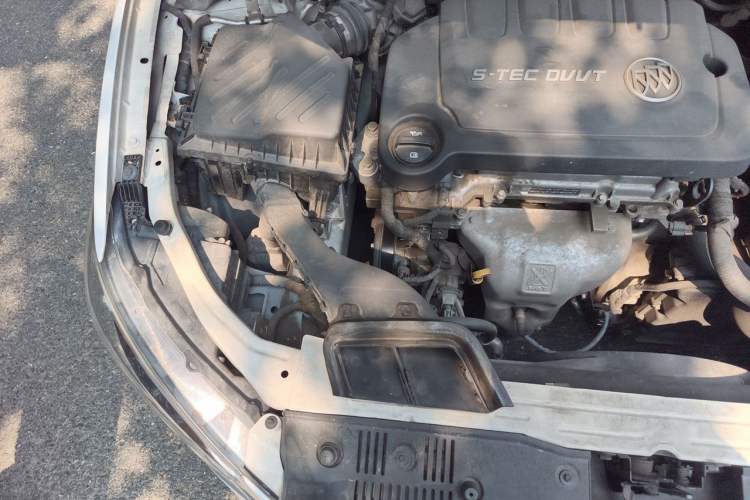 Used Buick GT 2016 15N Automatic Elite Edition Engine Bay Right