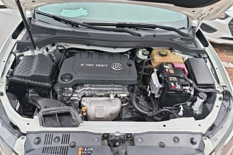 Used Buick GT 2016 15N Automatic Entry-Level Trim Engine Bay