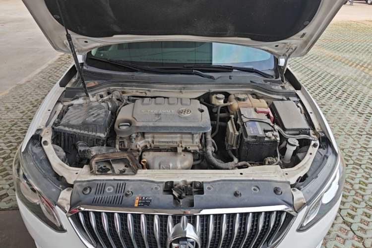 Used Buick GT 2016 15N Automatic Elite Edition Engine Bay