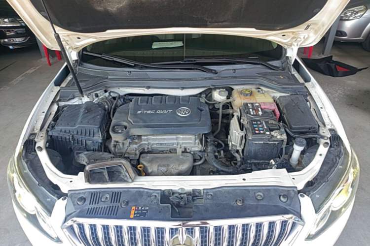 Used Buick GT 2016 15N Automatic Elite Edition Engine Bay
