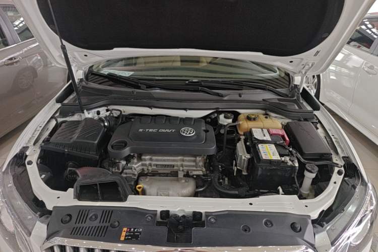 Used Buick GT 2016 15N Automatic Elite Edition Engine Bay