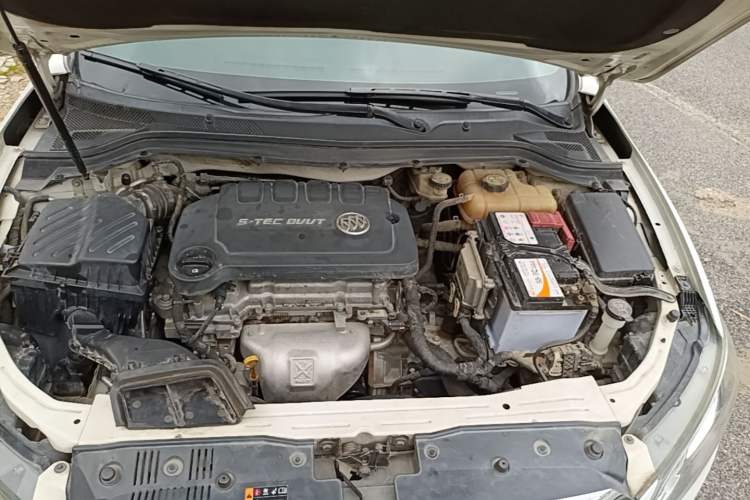 Used Buick GT 2016 15N Automatic Elite Edition Engine Bay