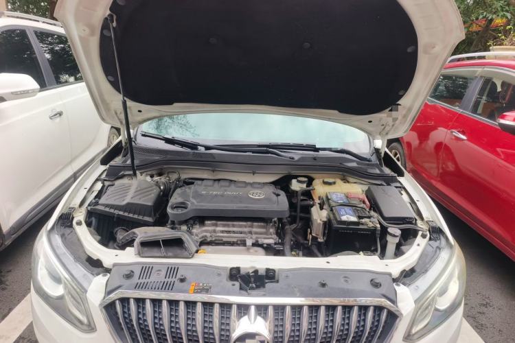 Used Buick GT 2016 15N Automatic Elite Edition Engine Bay