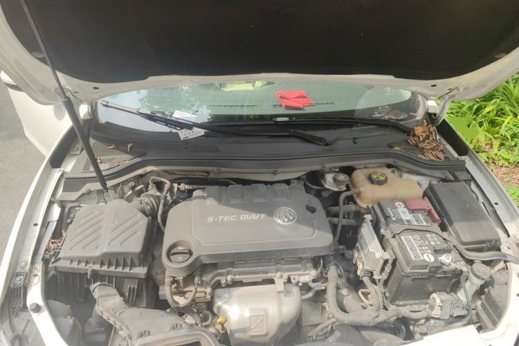 Used Buick GT 2016 15N Automatic Elite Edition Engine Bay