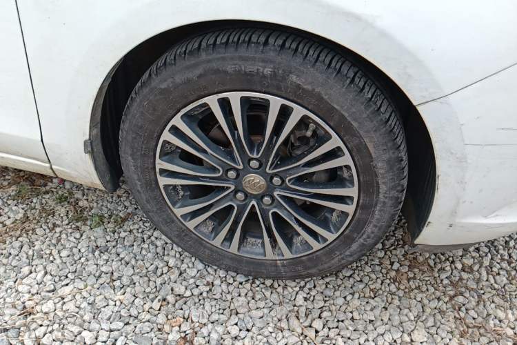 Used Buick GT 2016 18T Dual-Clutch Elite Model Exterior 1