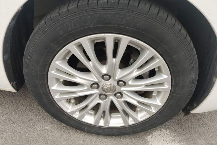 Used Buick GT 2016 15N Automatic Elite Edition Exterior 1