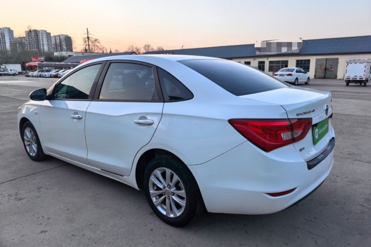 Used Buick GT 2016 15N Automatic Entry-Level Trim Exterior 2
