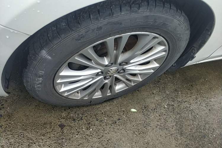Used Buick GT 2016 15N Automatic Elite Edition Exterior 4