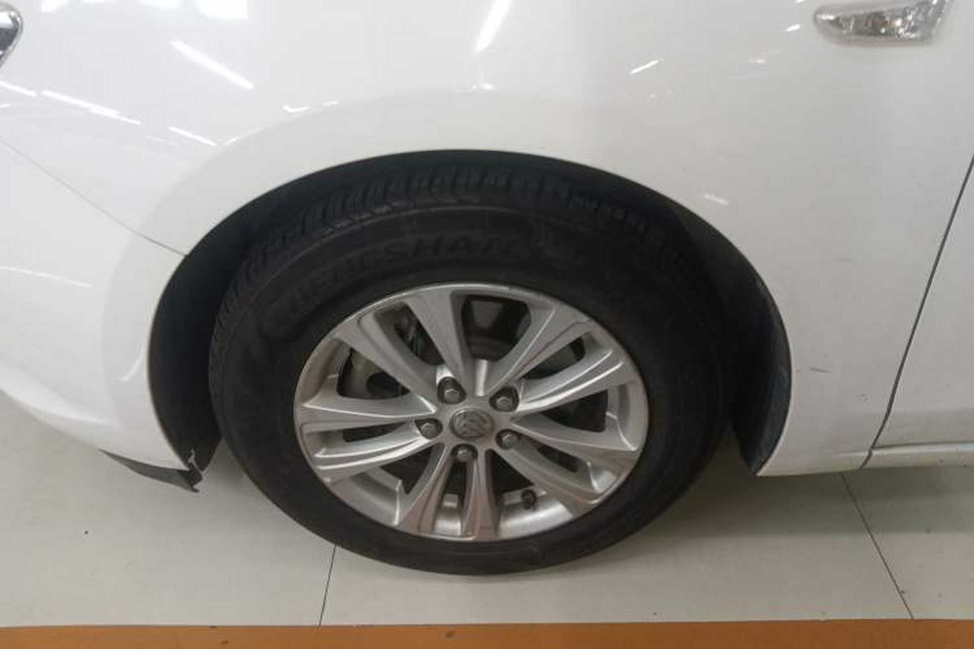 Used Buick GT 2016 15N Automatic Entry-Level Trim Exterior 4