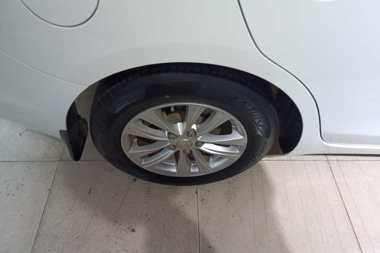 Used Buick GT 2016 15N Automatic Entry-Level Trim Exterior 5