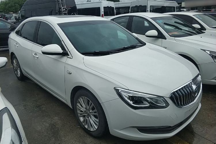 Used Buick GT 2016 15N Automatic Elite Edition Front Right 45 Deg