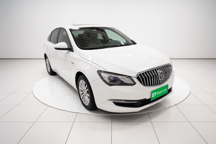Used Buick GT 2016 15N Automatic Luxury Edition Front Right 45 Deg
