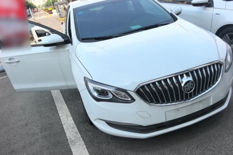 Used Buick GT 2016 15N Automatic Luxury Edition Front Right 45 Deg