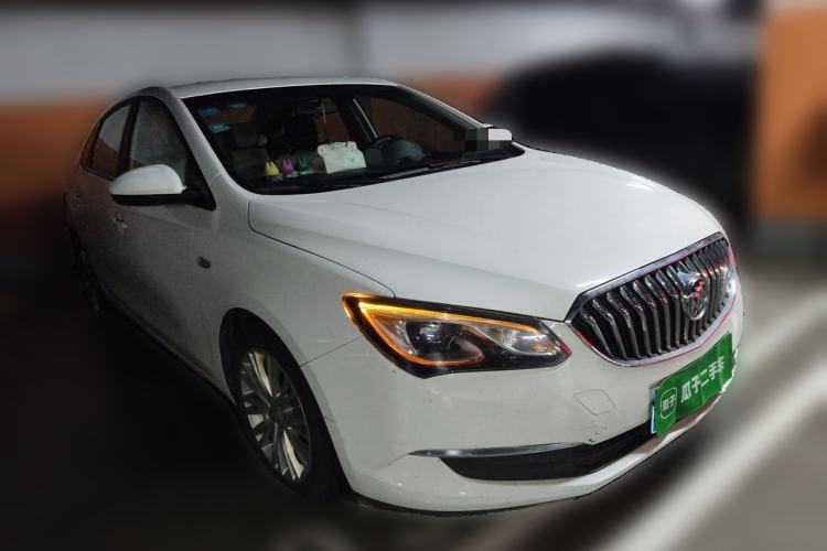 Used Buick GT 2016 15N Automatic Luxury Edition Front Right 45 Deg