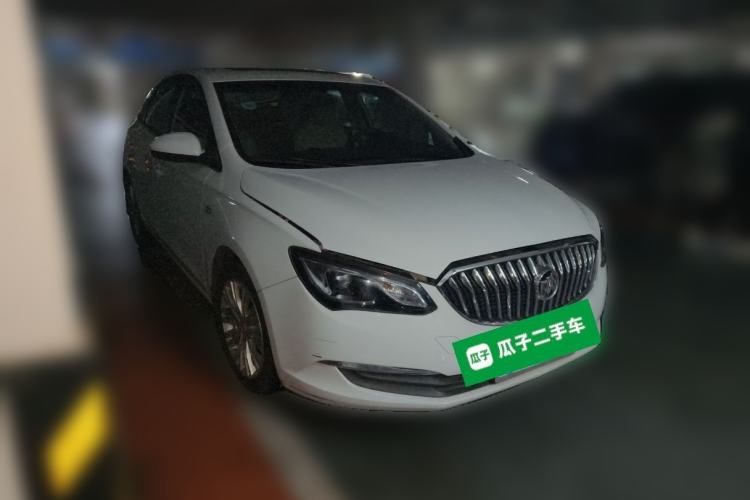 Used Buick GT 2016 15N Manual Luxury Version Front Right 45 Deg