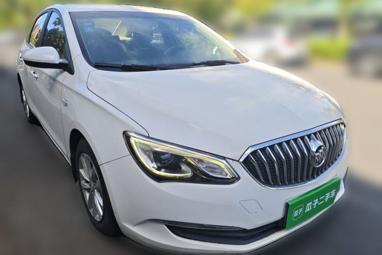 Used Buick GT 2016 15N Automatic Entry-Level Trim Front Right 45 Deg