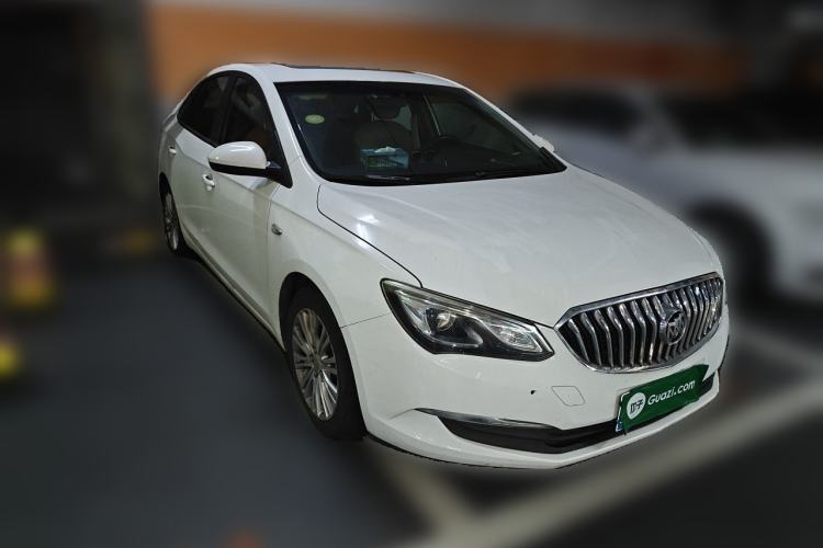 Used Buick GT 2016 15N Automatic Entry-Level Trim Front Right 45 Deg
