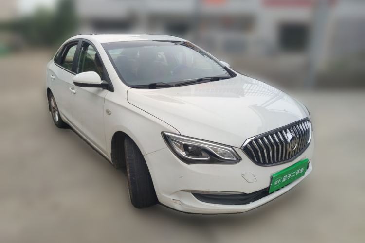 Used Buick GT 2016 15N Automatic Entry-Level Trim Front Right 45 Deg