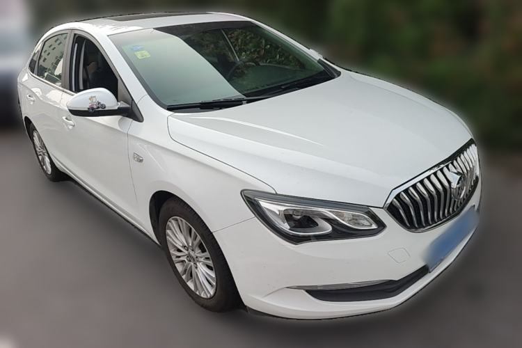 Used Buick GT 2016 15N Automatic Luxury Edition Front Right 45 Deg
