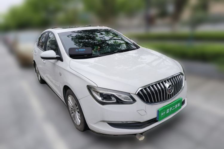Used Buick GT 2016 15N Automatic Luxury Edition Front Right 45 Deg
