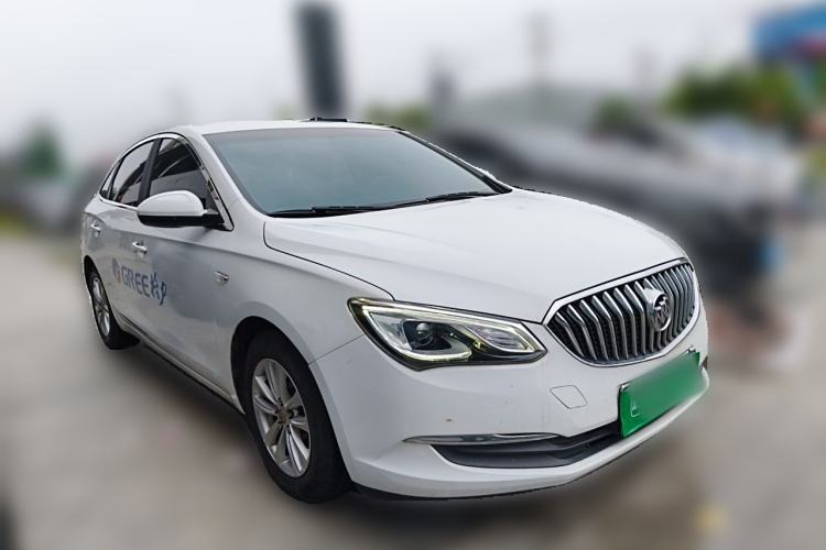 Used Buick GT 2016 15N Manual Entry-Level Trim Front Right 45 Deg