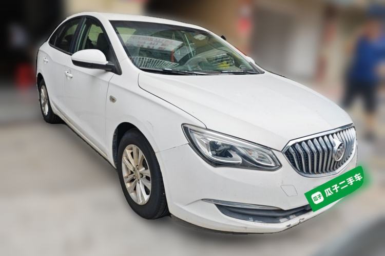 Used Buick GT 2016 15N Automatic Entry-Level Trim Front Right 45 Deg