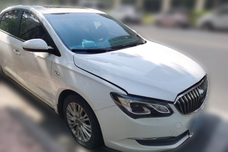 Used Buick GT 2016 15N Automatic Luxury Edition Front Right 45 Deg