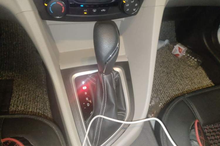 Used Buick GT 2016 15N Automatic Elite Edition Gear Lever