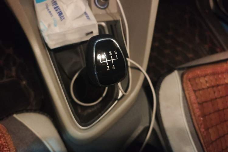 Used Buick GT 2016 15N Manual Entry-Level Trim Gear Lever