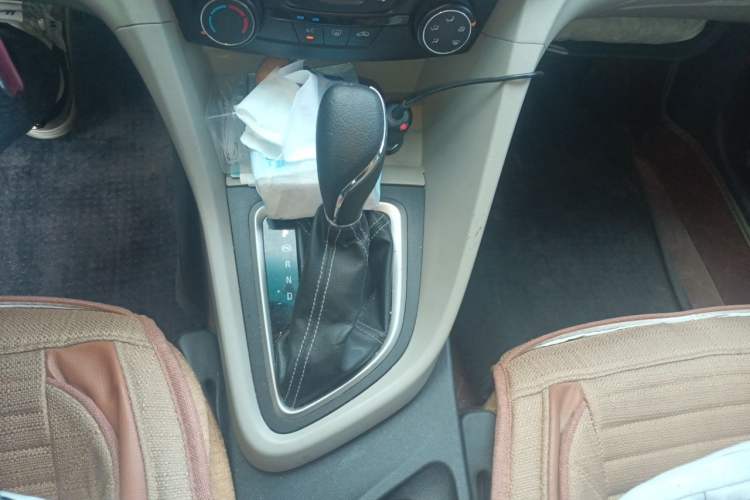 Used Buick GT 2016 15N Automatic Elite Edition Gear Lever