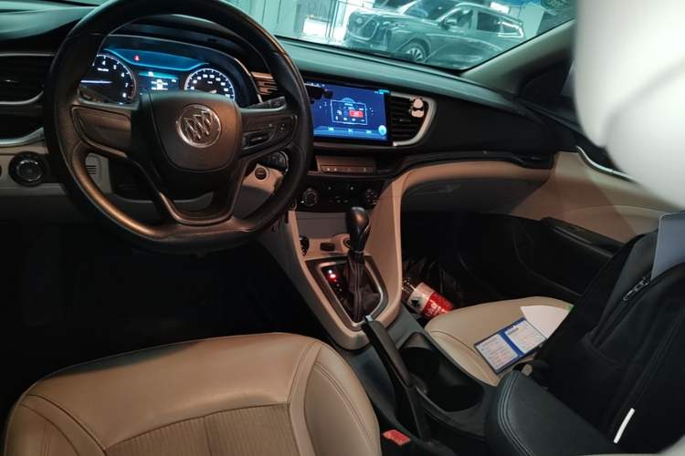 Used Buick GT 2016 15N Automatic Elite Edition Gear Lever