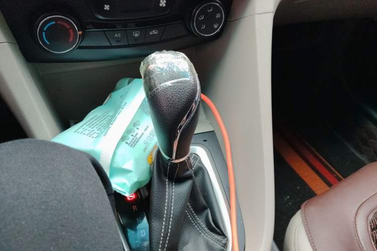 Used Buick GT 2016 15N Automatic Elite Edition Gear Lever