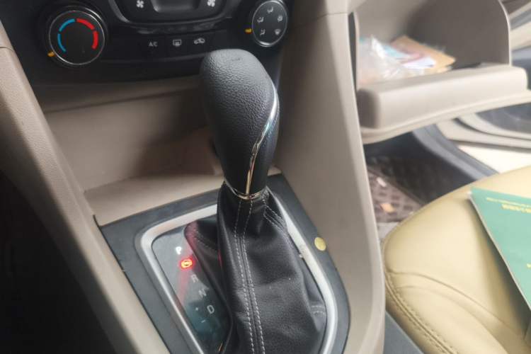 Used Buick GT 2016 15N Automatic Entry-Level Trim Gear Lever