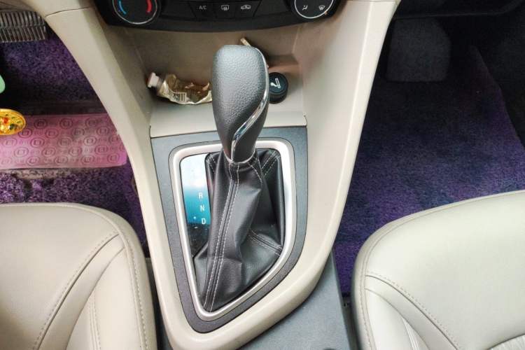 Used Buick GT 2016 15N Automatic Elite Edition Gear Lever