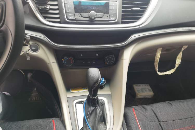 Used Buick GT 2016 15N Automatic Elite Edition Gear Lever