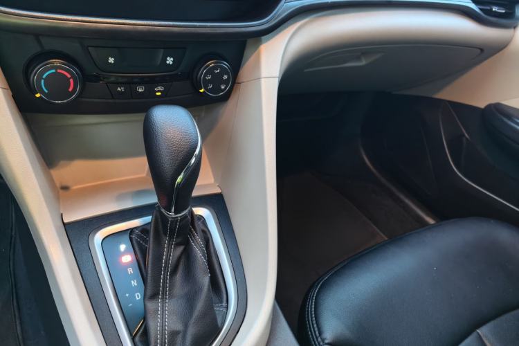 Used Buick GT 2016 15N Automatic Entry-Level Trim Gear Lever