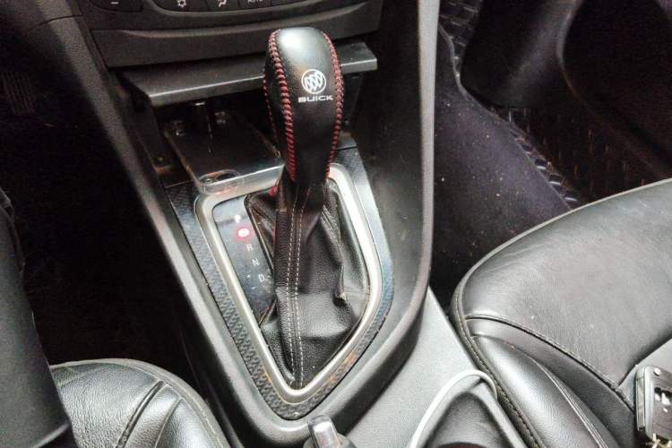 Used Buick GT 2016 15N Automatic Luxury Edition Gear Lever