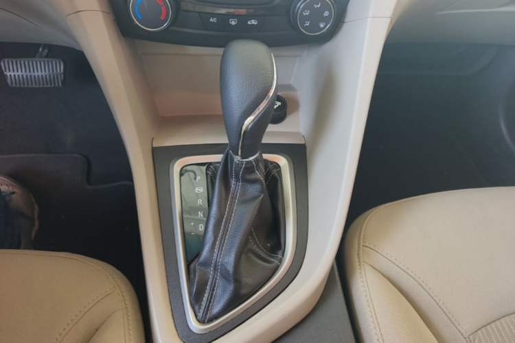 Used Buick GT 2016 15N Automatic Entry-Level Trim Gear Lever