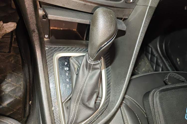 Used Buick GT 2016 15N Automatic Luxury Edition Gear Lever