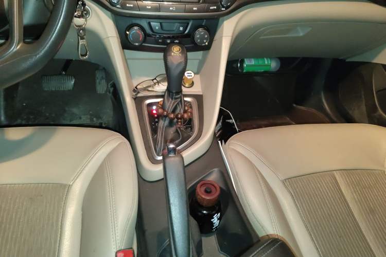 Used Buick GT 2016 15N Automatic Elite Edition Gear Lever