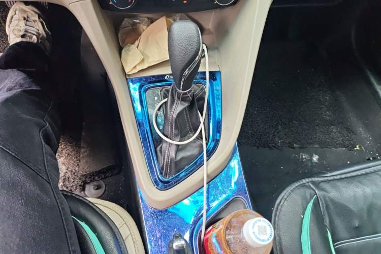 Used Buick GT 2016 15N Automatic Elite Edition Gear Lever