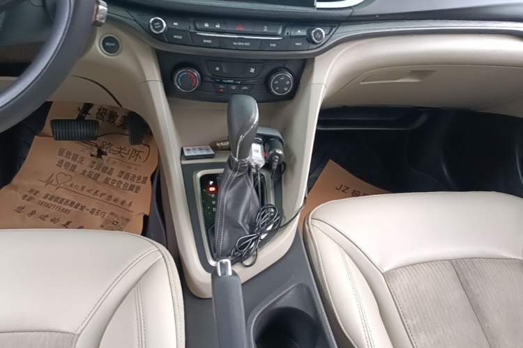 Used Buick GT 2016 15N Automatic Elite Edition Gear Lever