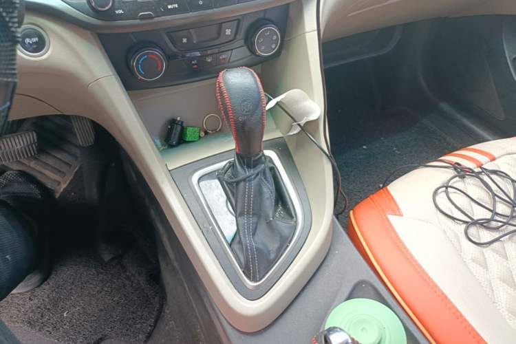 Used Buick GT 2016 15N Automatic Entry-Level Trim Gear Lever