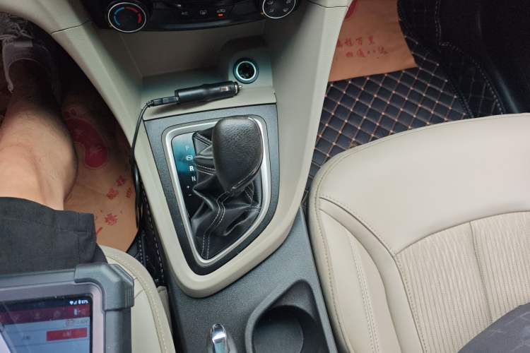 Used Buick GT 2016 15N Automatic Elite Edition Gear Lever