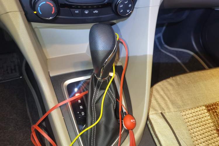 Used Buick GT 2016 15N Automatic Entry-Level Trim Gear Lever
