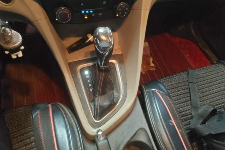 Used Buick GT 2016 15N Automatic Elite Edition Gear Lever