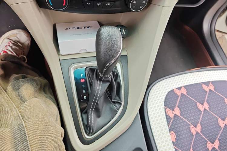 Used Buick GT 2016 15N Automatic Entry-Level Trim Gear Lever