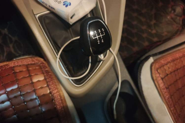 Used Buick GT 2016 15N Manual Entry-Level Trim Gear Lever