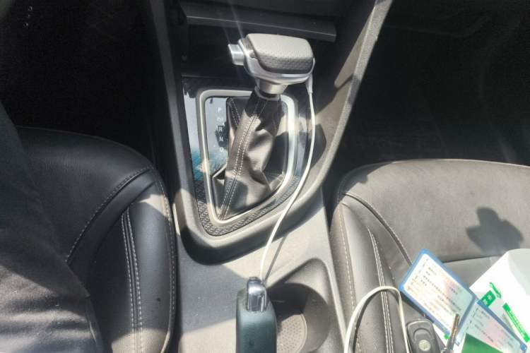 Used Buick GT 2016 15N Automatic Luxury Edition Gear Lever