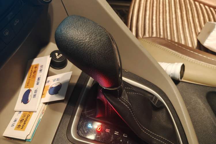Used Buick GT 2016 15N Automatic Entry-Level Trim Gear Lever